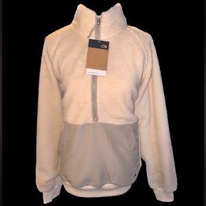 The North Face - Standard Fit - Bleached Sand 1/4 Zip